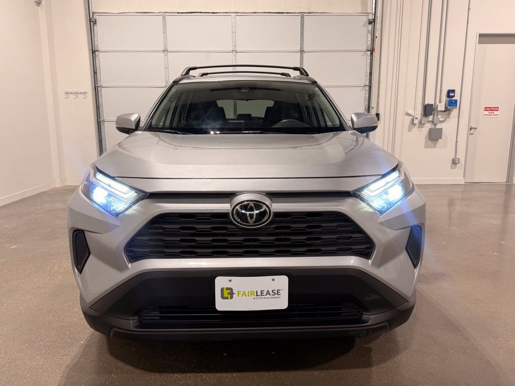 Used 2023 Toyota RAV4 XLE w/ Convenience Package FWD image 2