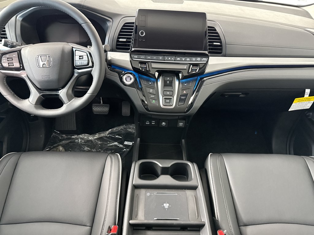 New 2026 Honda Odyssey Touring image 14