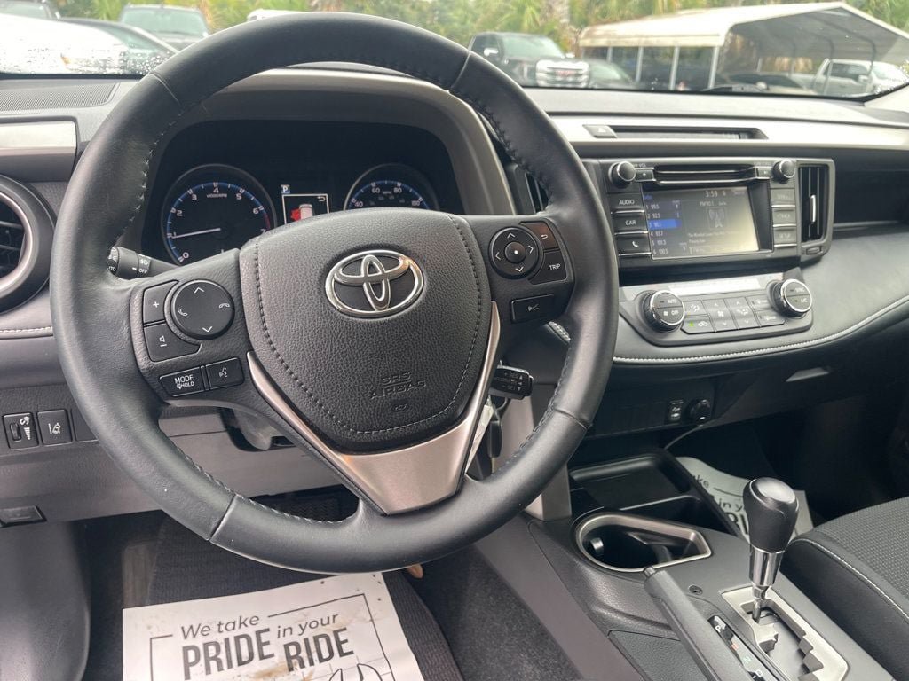 Used 2018 Toyota RAV4 XLE FWD image 14