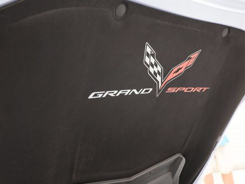 Used 2017 Chevrolet Corvette Grand Sport RWD image 42