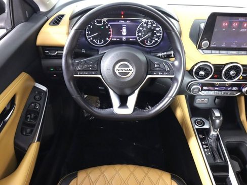 Used 2020 Nissan Sentra SV w/ SV Premium Package image 29