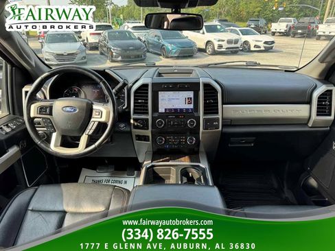 Used 2021 Ford F250 Lariat w/ Lariat Ultimate Package AWD/4WD image 14
