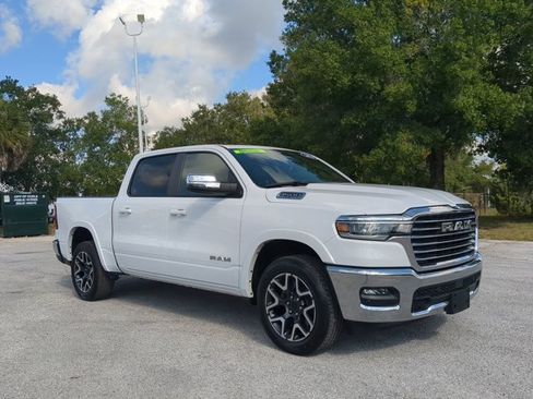 Used 2025 RAM 1500 Laramie image 2