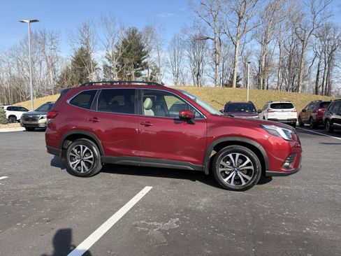 Certified 2024 Subaru Forester Limited w/ Convenience Package image 7