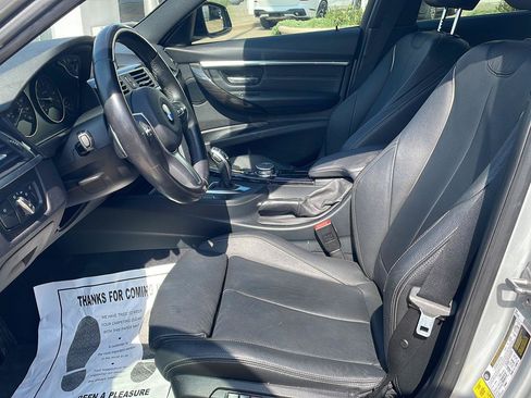 Used 2016 BMW 328i Sedan RWD image 8