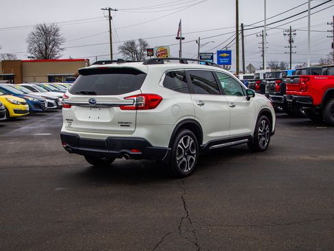 Used 2023 Subaru Ascent Touring image 7