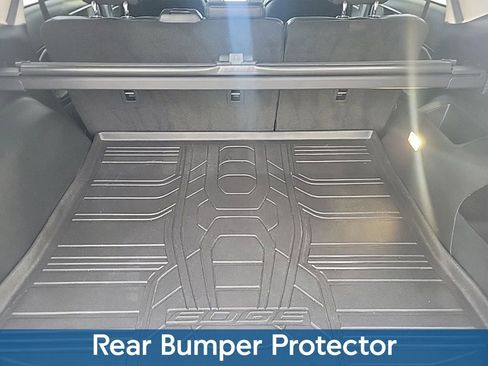 Used 2022 Ford Edge SEL w/ Convenience Package image 12