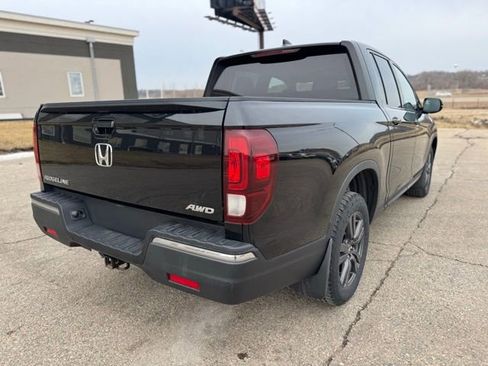 Used 2019 Honda Ridgeline Sport image 12