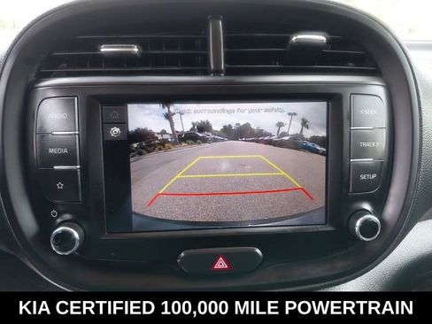 Certified 2025 Kia Soul LX w/ LX Technology Package FWD image 16