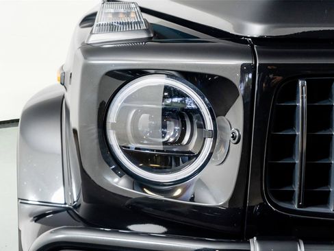 Used 2025 Mercedes-Benz G 63 AMG 4MATIC image 23