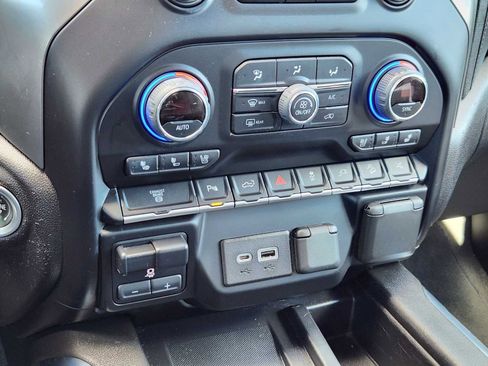 Used 2022 Chevrolet Silverado 3500 LTZ w/ Z71 Chrome Sport Edition image 23