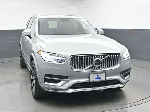 Used 2024 Volvo XC90 B6 Ultimate w/ Lounge Package AWD/4WD image 8