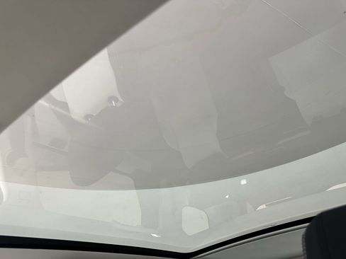 Certified 2025 Land Rover Discovery Sport S image 12