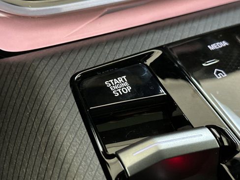 New 2026 BMW X3 xDrive30 w/ Convenience Package image 29