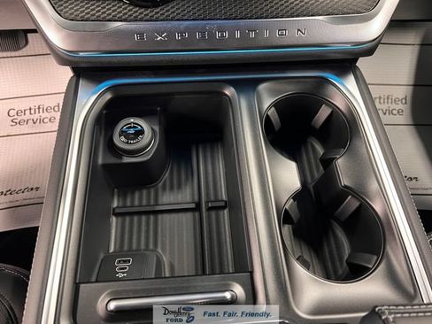 New 2026 Ford Expedition Platinum w/ Stealth Appearance Package AWD/4WD image 58
