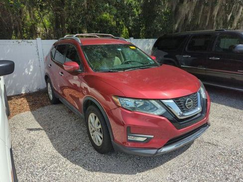 Certified 2019 Nissan Rogue SV FWD image 1