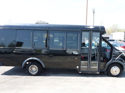 Used 2015 Ford Transit 350 156 DRW w/ Shuttle Bus Prep Package RWD image 2