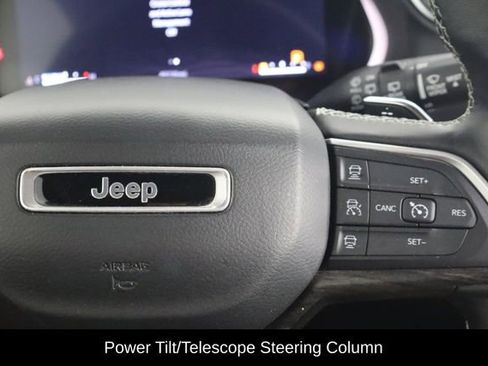 Used 2021 Jeep Grand Cherokee L Limited w/ Luxury Tech Group II AWD/4WD image 10