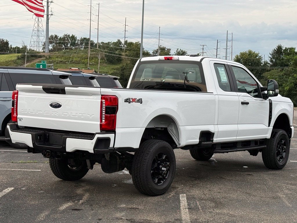Used 2025 Ford F350 XL w/ STX Appearance Package AWD/4WD image 33