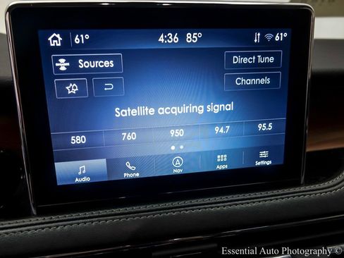 Used 2022 Lincoln Corsair Reserve image 15