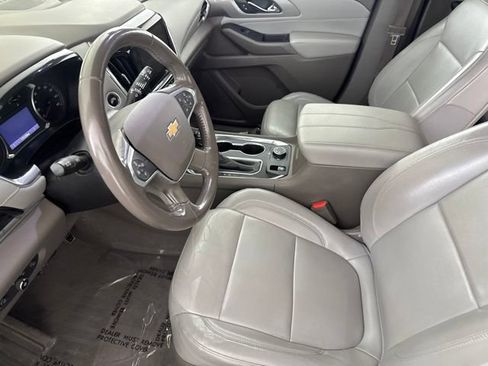 Used 2020 Chevrolet Traverse LT AWD/4WD image 24