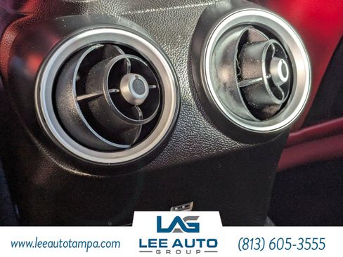 Used 2021 Alfa Romeo Giulia Ti w/ Nero Edizione image 13