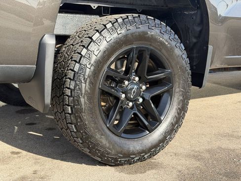 Used 2021 Chevrolet Silverado 1500 Custom Trail Boss image 27