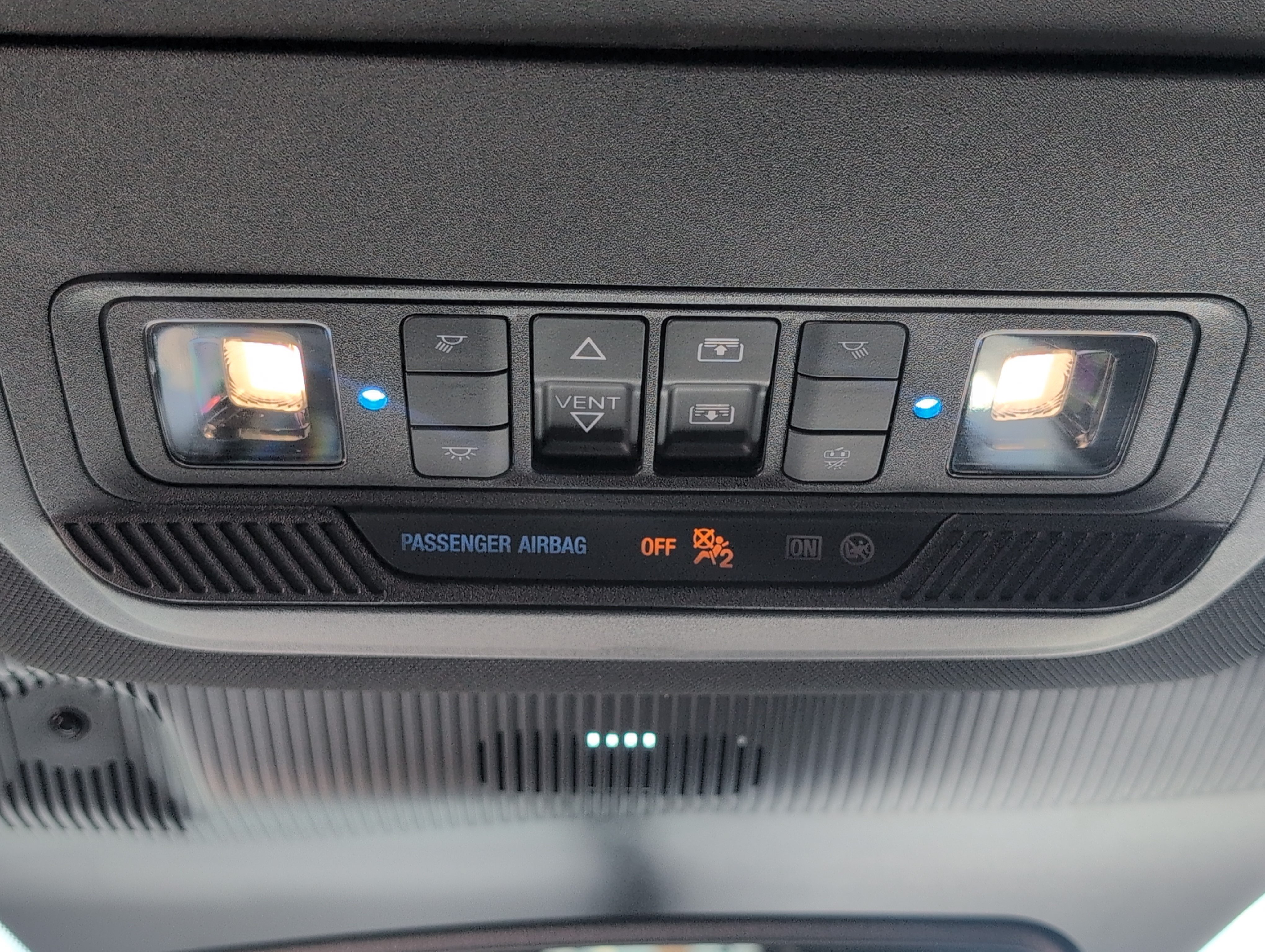 Used 2025 Ford Explorer Platinum w/ Ultimate Package RWD image 19
