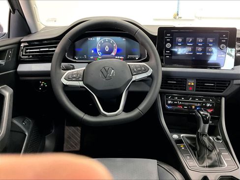 New 2026 Volkswagen Jetta SE image 15