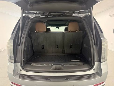 New 2026 Chevrolet Tahoe High Country image 8