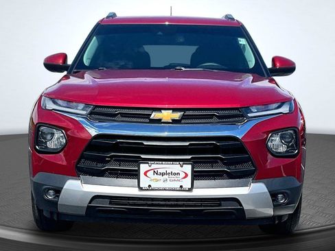 Used 2021 Chevrolet TrailBlazer LT w/ Convenience Package AWD/4WD image 3