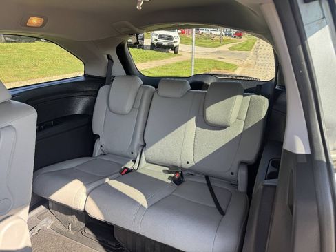 Used 2019 Honda Odyssey EX-L image 8