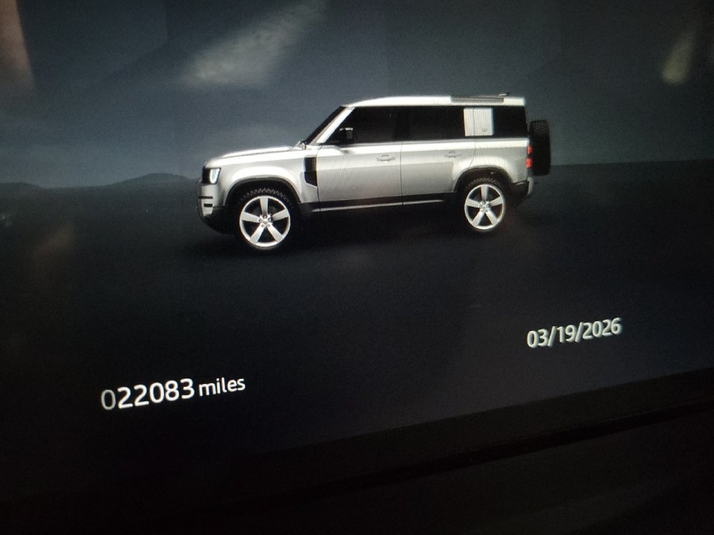 Used 2024 Land Rover Defender 110 S AWD/4WD image 18