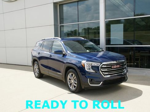Used 2023 GMC Terrain SLT image 7