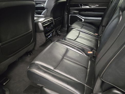 Used 2022 Jeep Wagoneer Series II image 28