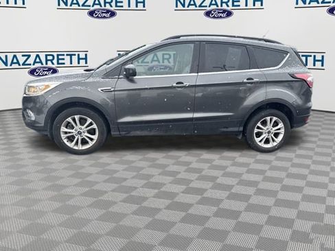 Used 2018 Ford Escape SEL image 4