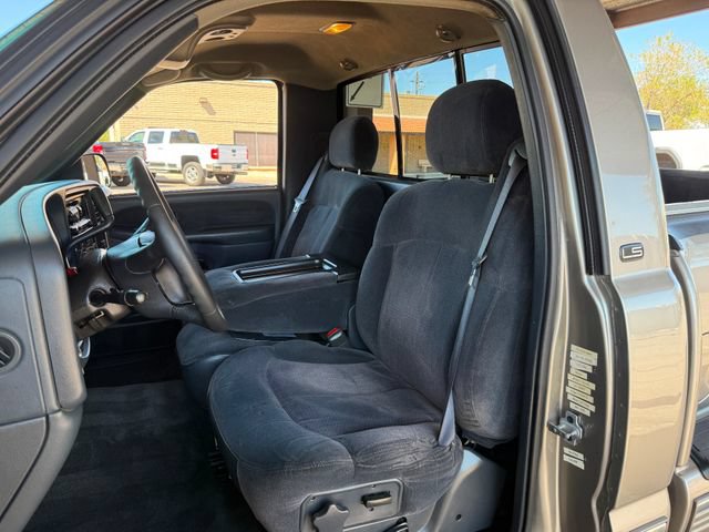 Used 2000 Chevrolet Silverado 1500 LS w/ Firm Ride Suspension Pkg RWD image 29