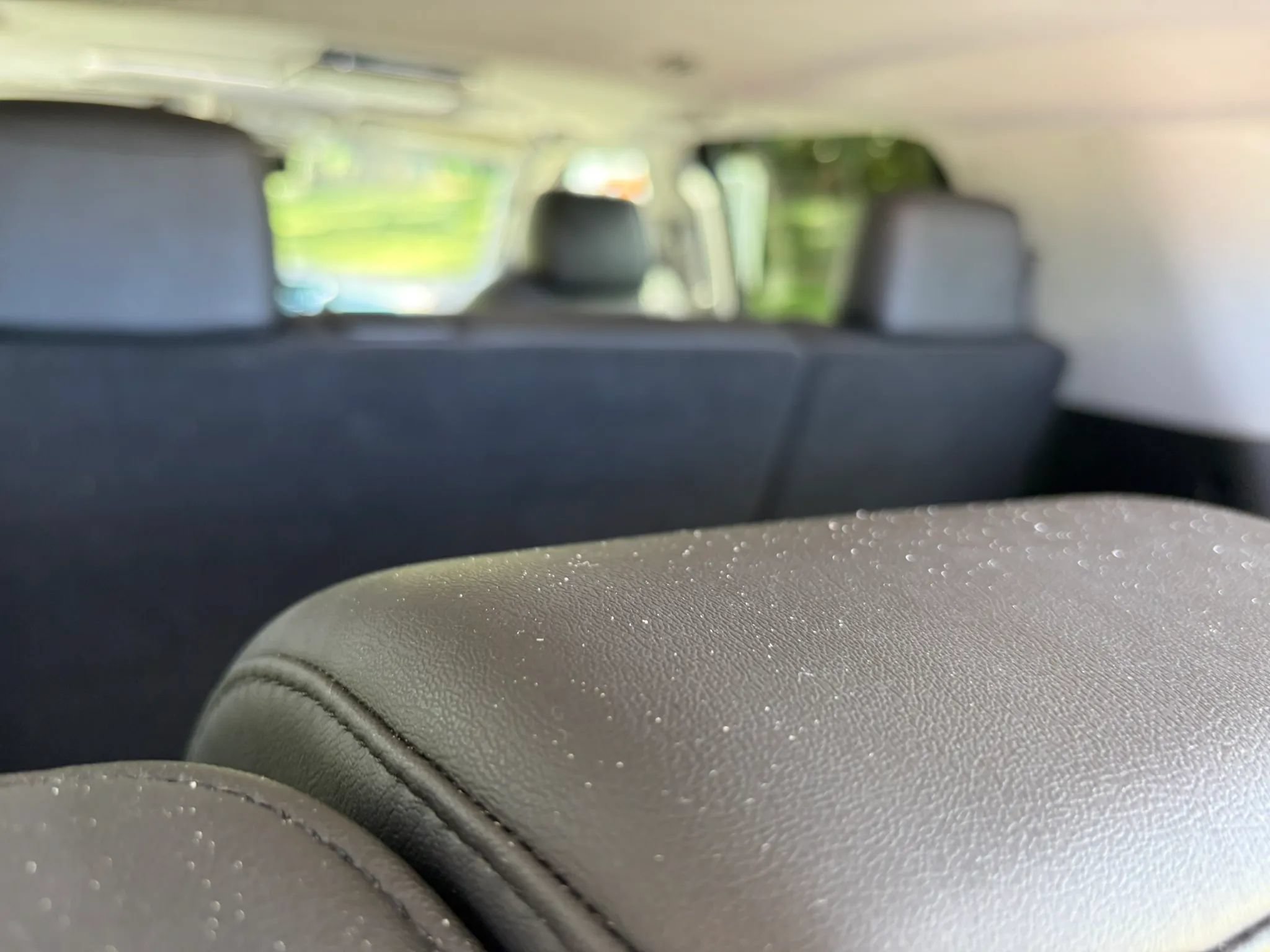 Used 2016 Cadillac Escalade Luxury RWD image 30