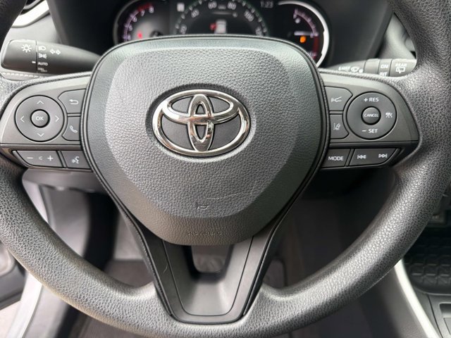 Used 2023 Toyota RAV4 XLE FWD image 24