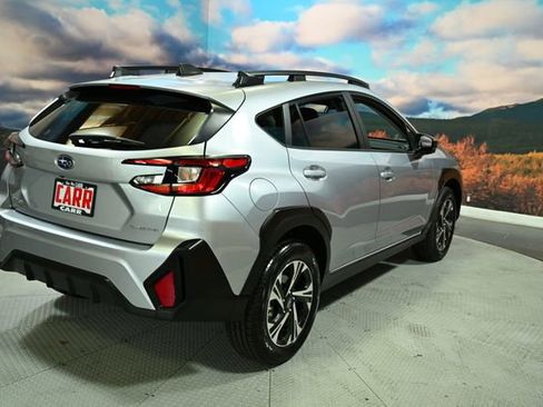 Used 2025 Subaru Crosstrek 2.0i Premium image 11
