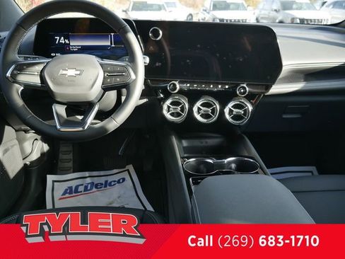 New 2025 Chevrolet Blazer EV LT image 42