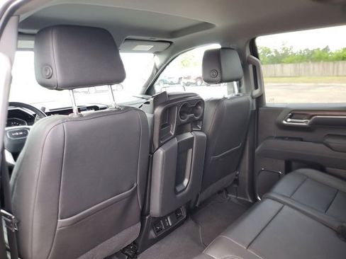 Used 2024 GMC Sierra 1500 SLT AWD/4WD image 11