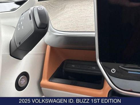 New 2025 Volkswagen ID. Buzz 1st Edition image 24