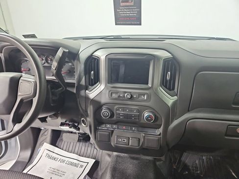 Used 2025 Chevrolet Silverado 1500 W/T w/ WT Convenience Package AWD/4WD image 18