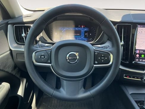 Used 2024 Volvo XC60 B5 Core w/ Protection Package Premier AWD/4WD image 12