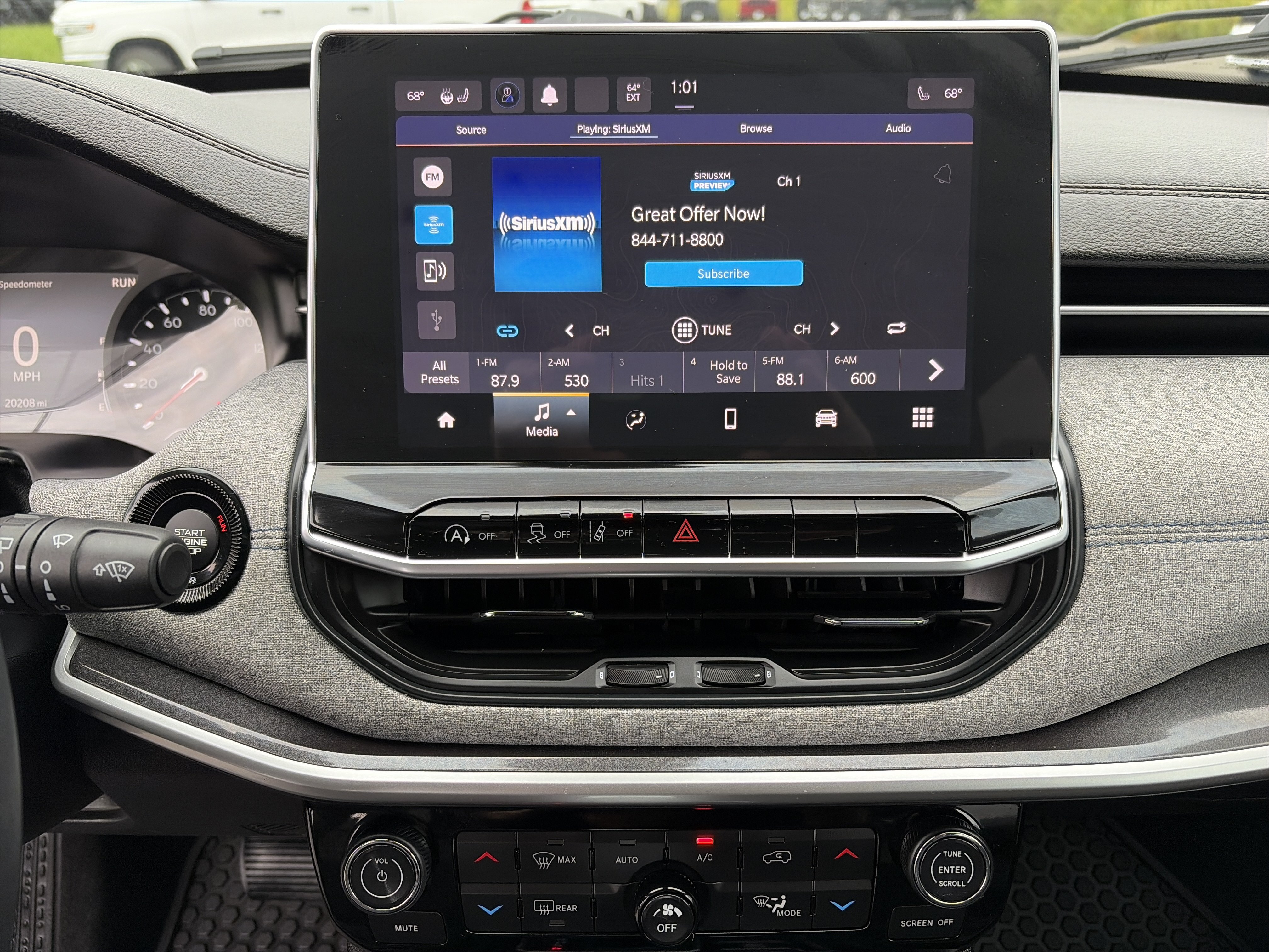 Certified 2023 Jeep Compass Latitude w/ Convenience Group AWD/4WD image 16