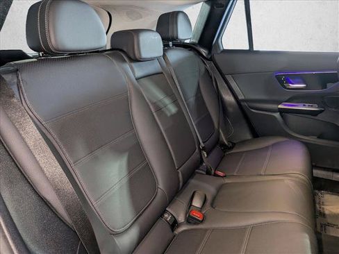 Certified 2024 Mercedes-Benz GLC 300 image 20
