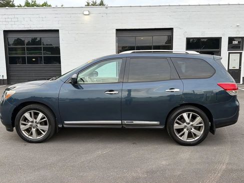 Used 2013 Nissan Pathfinder Platinum w/ Platinum Premium Pkg AWD/4WD image 4