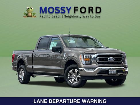 Used 2022 Ford F150 XLT w/ Equipment Group 302A High AWD/4WD image 2