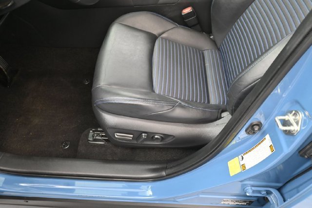 Used 2023 Toyota RAV4 XSE AWD/4WD image 13